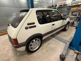 splendita peugeot 205 1.9 gti