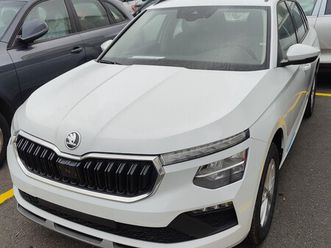 skoda kamiq 1.0 tsi 116 cv caixa dsg 7 velocidades e garantia até novembro 2027 novembro/24