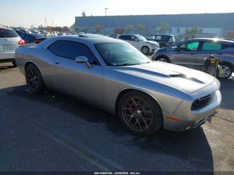 dodge challenger sxt plus/кожа/нави/ от 175 евро на месец