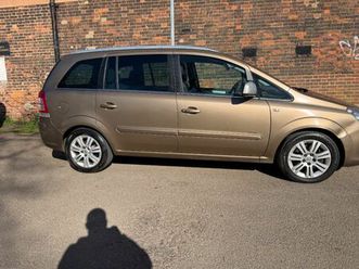 vauxhall, zafira, mpv, 2013, manual, 1686 (cc), 5 doors
