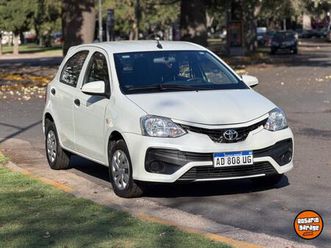 toyota etios 1.5 x oportunidad unica mano!