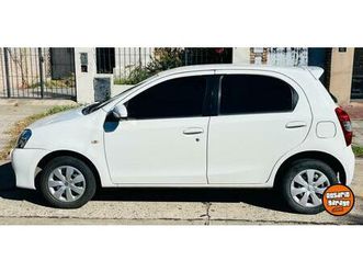 etios xs 1.5 2014