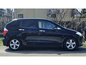 honda fr-v 2.2 ctdi executive friss műszaki. panorámatető. vonóhorog. stb