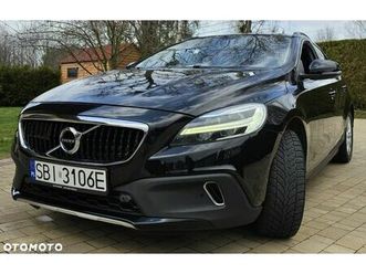 volvo v40 cross country