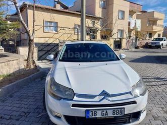 sahibinden citroen c5 1.6 hdi executive 2012 model nevşehir 318.000 km beyaz - 38847950 | arabam.com