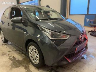 toyota aygo mc18 1.0 vvt-i x-shift x-play - 1ere main