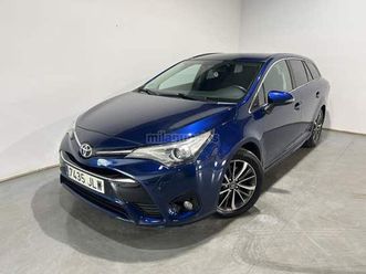 toyota - avensis 2.0 150d advance ts