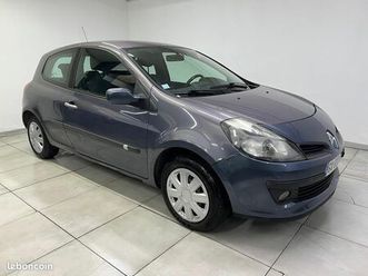 arrivage de 8 voitures boite auto ce jour : renault clio iii boite auto 1.6 110cv avec la boite de vitesse top