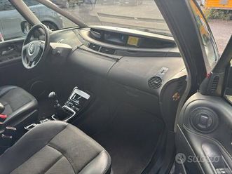 renault espace iv serie 173 cv.