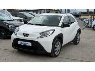 toyota aygo x active 1.0cc 72cv automatica ios/android cruise