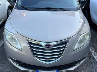 lancia ypsilon 1.3 multijet 95 cv