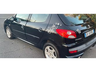 anno 2012 peugeot 206+ benzina 1.1 cavalli 60