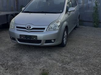 toyota corolla verso 1.8/129 кс