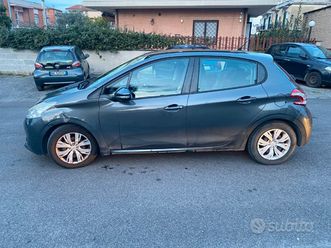 peugeot 208 diesel del 2012