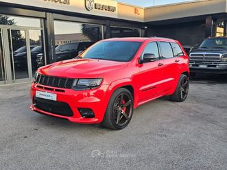 6.4 v8 hemi srt wrap rosso