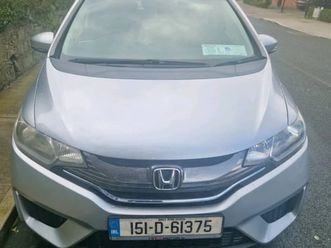 honda fit 2015 - excellent condition