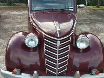 auto d'epoca fiat 1100