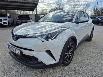 toyota c-hr 1.8 hybrid executive e-cvt / magyarországi / 1 tulaj / szervízkönyv / garancia / bőr / kamera /