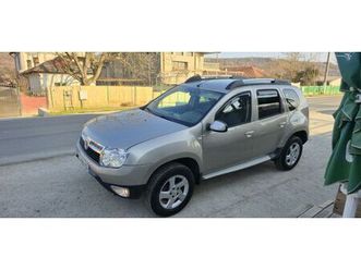 vând dacia duster slatina