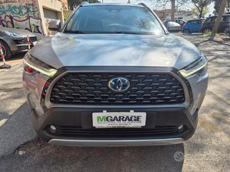 toyota corolla cross 2.0 hybrid 197 cv e-cvt loung