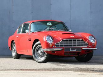 1966 aston martin db6 - saloon