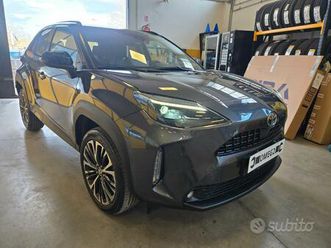 toyota yaris cross 1.5 hybrid lounge nessun vincol