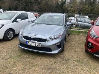 kia cee'd ceed sw 1.0 t-gdi silver magyar. szervizkönyv. kamera. téli-nyári gumik