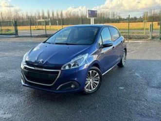 ② peugeot 208 1.2 essonce euro 6b gps airco — peugeot — 2ememain
