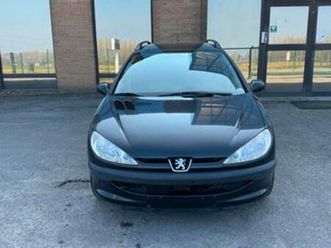 ② peugeot 206 1.1 essonce lez ok — peugeot — 2ememain