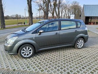 toyota corolla verso 1.8 vvt-i pępowo • olx.pl