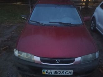 mazda 323 2001