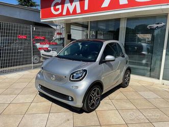 smart fortwo 1.0 71cv prime navi panorama led 16