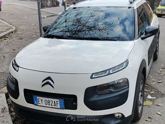 non fumatore, tenuta sempre in box