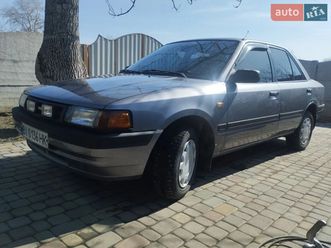 mazda 323 1989