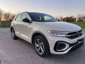 t-roc i 2023 1.0 tsi r-line 110cv