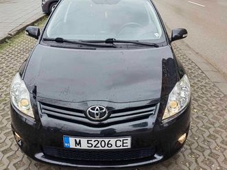 toyota auris 1.33 5,500 eur