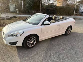 volvo c70 2.4i momentum