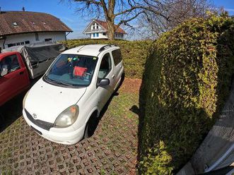 yaris verso für export oder ersatzteile, läuft