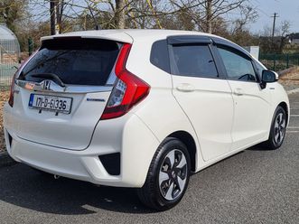 2017 honda fit hybrid automatic nct'd €8,990