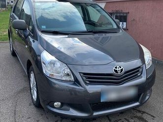 toyota verso 2.0 d4d 126cv skyview