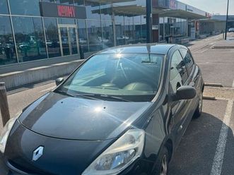 clio 3 noir commercial