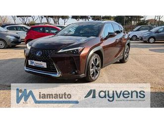 lexus ux 250h hybrid 4wd midnight 2.0cc 152cv camera front/post
