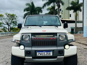 troller t-4 4x4 3.2 20v tdi cap. rígida diesel 2016