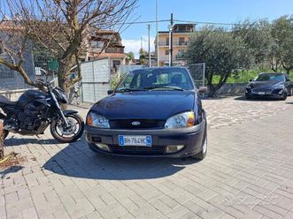 ford fiesta 1.2 benzina neopatentati
