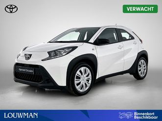 toyota aygo x 1.0 vvt-i mt play | btw voertuig | achteruitrijcamera | 1ste eigenaar |