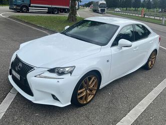 lexus is300h f-sport