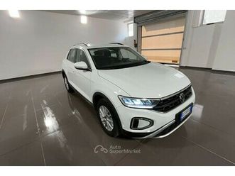 volks t-roc 1.0 tsi life 110cv t-roc 1.0 tsi life 110cv