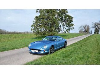 2001 4.0 speed six 2dr