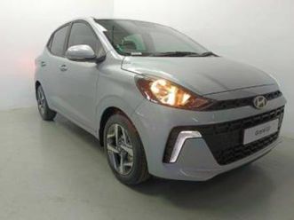 1.2 executive sedan manual