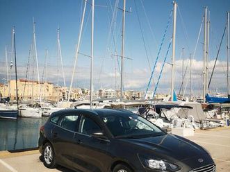 ford focus 1.5 tdci neopatentati